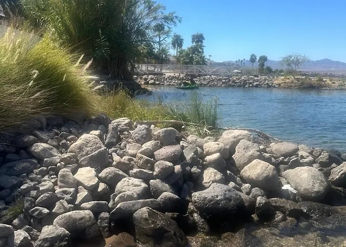 Villa Fisher Paradise Oasis On The River